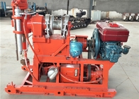 L'exploration de la GY 200 machinant la machine hydraulique de Borewell a adapté 300 mètres aux besoins du client de profondeur